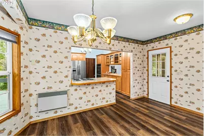 81541 Davisson Rd, Creswell, OR 97426 - Photo 9