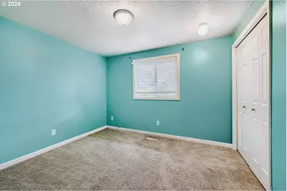 2040 NE 213th Ave, Fairview, OR 97024 - Photo 19