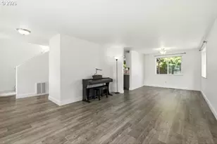 9705 NE 132nd Ave, Vancouver, WA 98682 - Photo 3