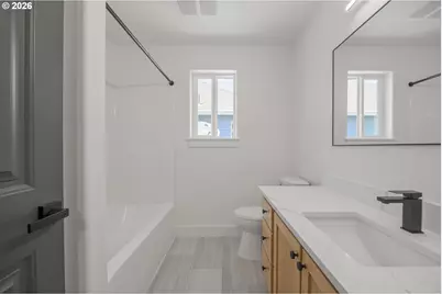 601 St Charles St, Eugene, OR 97402 - Photo 25