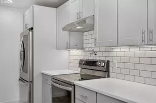 3516 W 8th St, The Dalles, OR 97058 - Photo 7