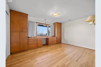 10180 SE Cresthill Rd, Happy Valley, OR 97086 - Photo 21