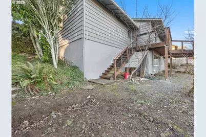 10180 SE Cresthill Rd, Happy Valley, OR 97086 - Photo 39