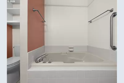 10180 SE Cresthill Rd, Happy Valley, OR 97086 - Photo 23