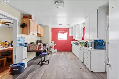 1675 NW 11th St, Hermiston, OR 97838 - Photo 7