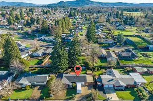 1147 S 34th Pl, Springfield, OR 97478 - Photo 35