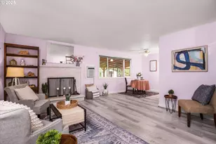 1147 S 34th Pl, Springfield, OR 97478 - Photo 5