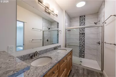 2010 Roosevelt Loop, North Bend, OR 97459 - Photo 15