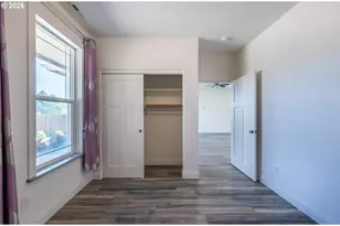 2010 Roosevelt Loop, North Bend, OR 97459 - Photo 19