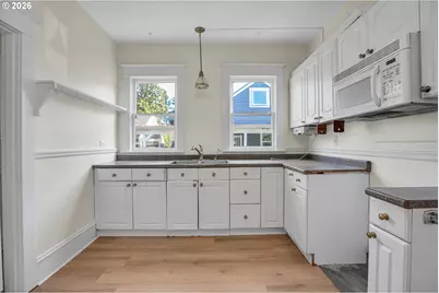 5636 N Delaware Ave, Portland, OR 97217 - Photo 13