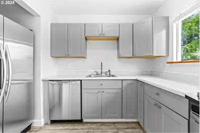 5829 SE 80th Ct, Portland, OR 97206 - Photo 15