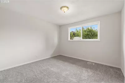 4754 Nighthawk Ct NE, Salem, OR 97305 - Photo 13