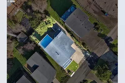 1931 NE 68th St, Lincoln City, OR 97367 - Photo 45