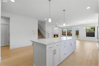 205 NW 116th St, Vancouver, WA 98685 - Photo 9