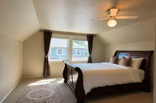 4446 NE Irving St, Portland, OR 97213 - Photo 17