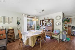 12723 SE Main St, Portland, OR 97233 - Photo 7