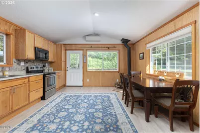 318 E Alsea Riviera Dr, Tidewater, OR 97390 - Photo 7