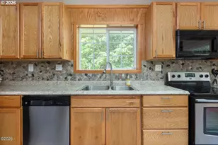 318 E Alsea Riviera Dr, Tidewater, OR 97390 - Photo 11