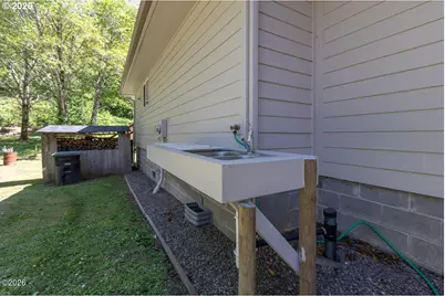 318 E Alsea Riviera Dr, Tidewater, OR 97390 - Photo 21