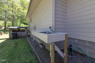 318 E Alsea Riviera Dr, Tidewater, OR 97390 - Photo 21
