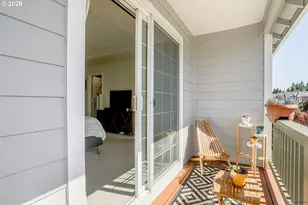 1652 SW Wright Pl, Troutdale, OR 97060 - Photo 23