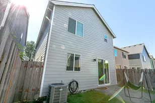 1652 SW Wright Pl, Troutdale, OR 97060 - Photo 33