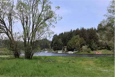 Sun Lake, Lakeside, OR 97449 - Photo 1