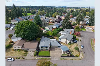 1205 NE 188th Pl, Portland, OR 97230 - Photo 33