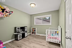 1205 NE 188th Pl, Portland, OR 97230 - Photo 11