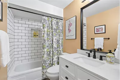 20190 SW Imperial St, Beaverton, OR 97003 - Photo 25