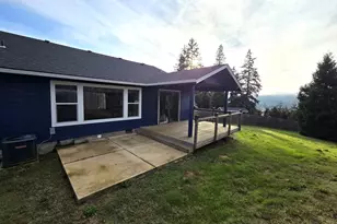 263 Addison Ave, Sutherlin, OR 97479 - Photo 23