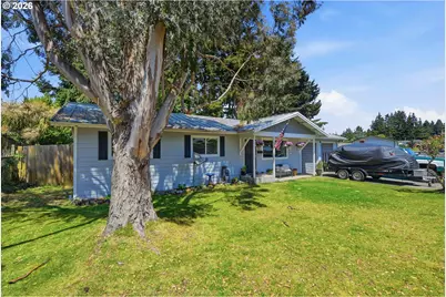 3854 Vista Dr, North Bend, OR 97459 - Photo 1