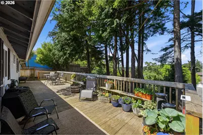 3854 Vista Dr, North Bend, OR 97459 - Photo 19