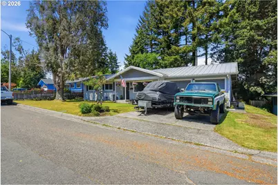 3854 Vista Dr, North Bend, OR 97459 - Photo 3