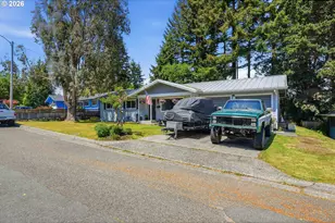 3854 Vista Dr, North Bend, OR 97459 - Photo 3