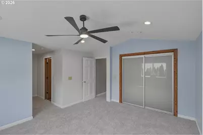 1915 Fern Ct, Coos Bay, OR 97420 - Photo 17