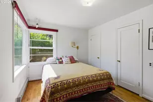 9009 SW 36th Ave, Portland, OR 97219 - Photo 19