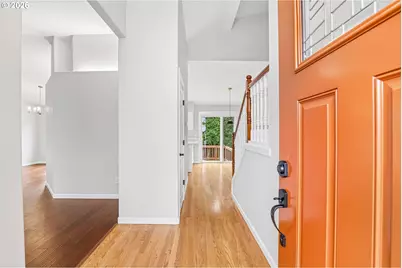 2578 NW 4th St, Gresham, OR 97030 - Photo 5