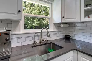 4219 NE 78th Ave, Portland, OR 97218 - Photo 11
