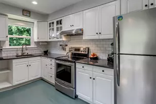 4219 NE 78th Ave, Portland, OR 97218 - Photo 9