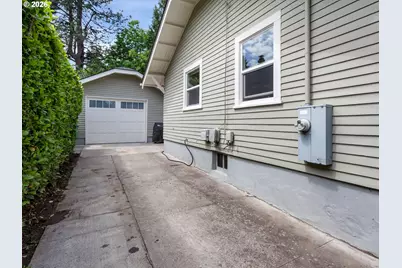 4219 NE 78th Ave, Portland, OR 97218 - Photo 27