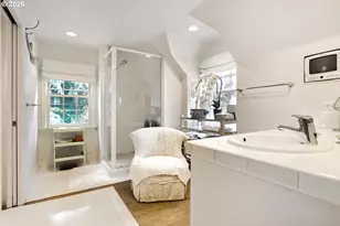 6394 SW Burlingame Ave, Portland, OR 97239 - Photo 21