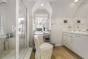 6394 SW Burlingame Ave, Portland, OR 97239 - Photo 17