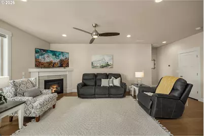 1054 Vista Oaks Dr, Forest Grove, OR 97116 - Photo 9