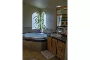 421 W Grant St, Burns, OR 97720 - Photo 21