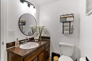 14105 SW Spinnaker Dr, Beaverton, OR 97005 - Photo 25