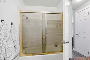 14105 SW Spinnaker Dr, Beaverton, OR 97005 - Photo 33