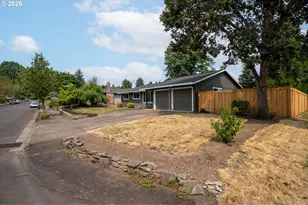 14105 SW Spinnaker Dr, Beaverton, OR 97005 - Photo 3