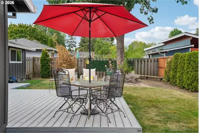 14105 SW Spinnaker Dr, Beaverton, OR 97005 - Photo 43