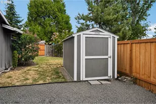 14105 SW Spinnaker Dr, Beaverton, OR 97005 - Photo 47